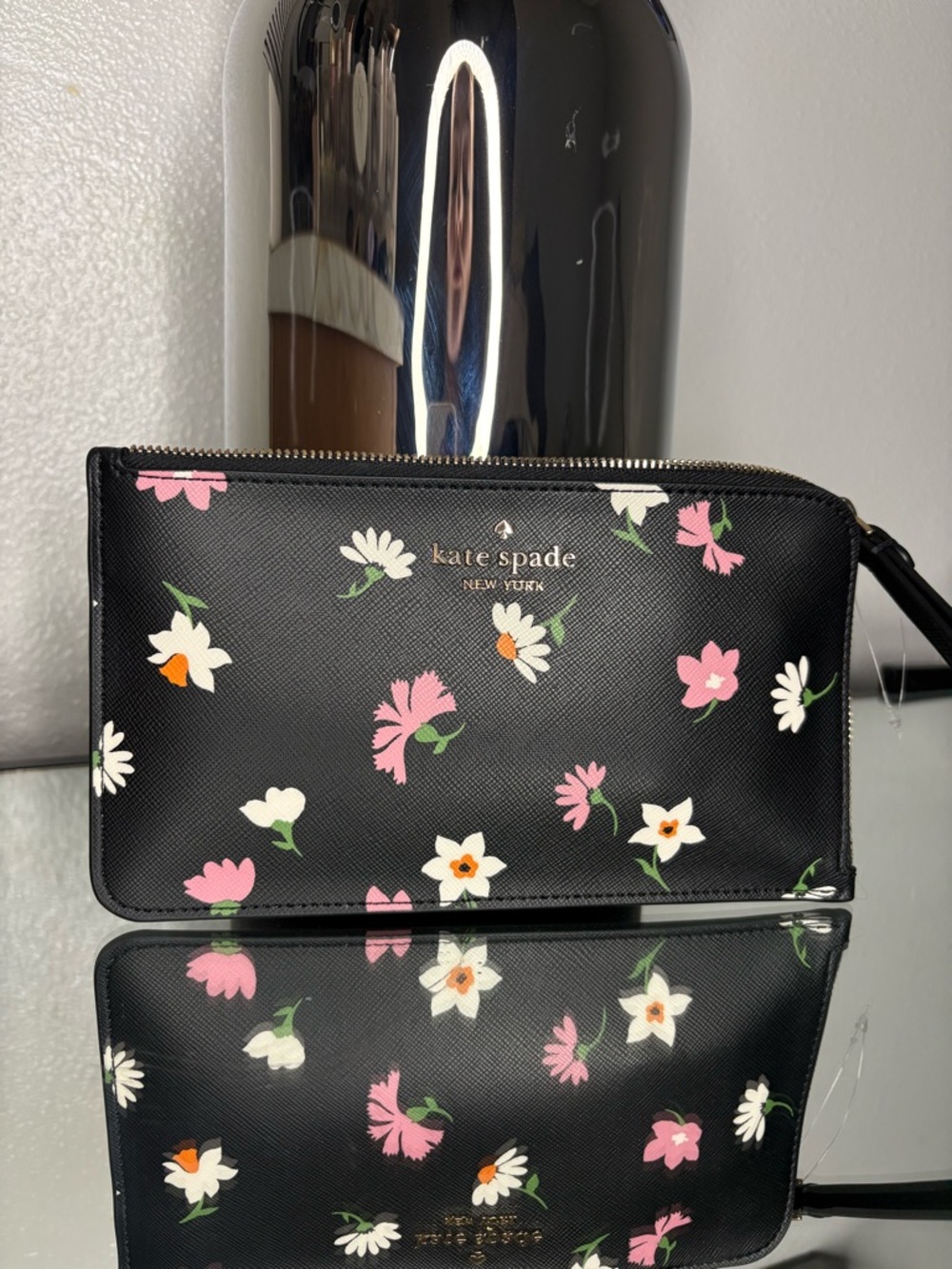 BNWT Kate Spade Wristlet - Picture 4 of 7